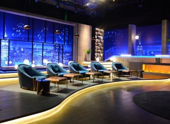 Bí Mật Đằng Sau “Phim Trường Triệu Đô” Của Shark Tank Việt Nam Mùa 5
