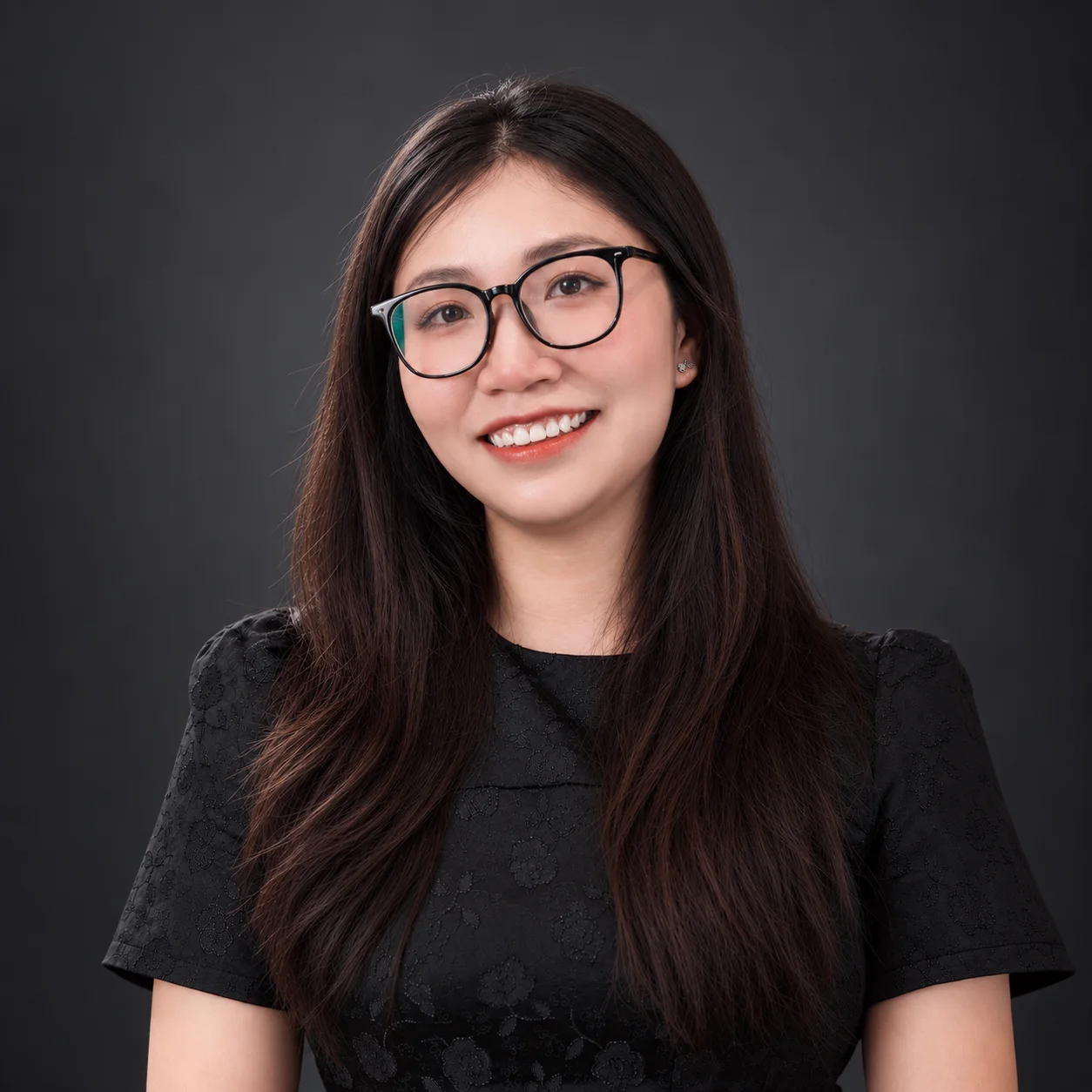 TRANG NGUYEN