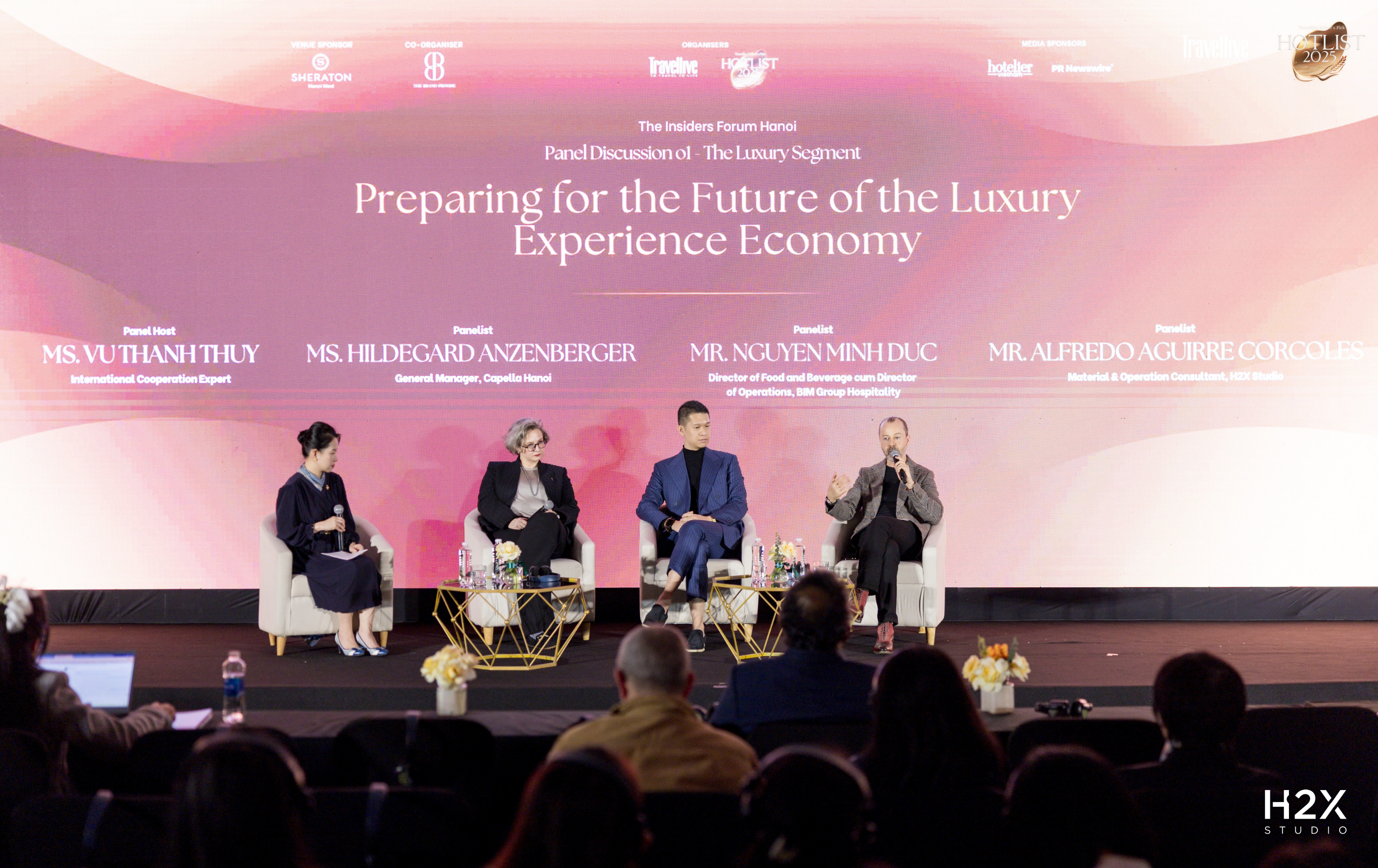 H2X STUDIO TẠI THE INSIDER FORUM HANOI 2025: NHỮNG GÓC NHÌN ĐỊNH HÌNH LUXURY HOSPITALITY